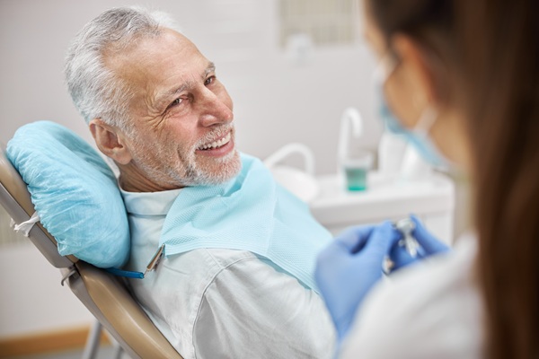 Tips To Extend The Longevity Of Implant Supported Dentures